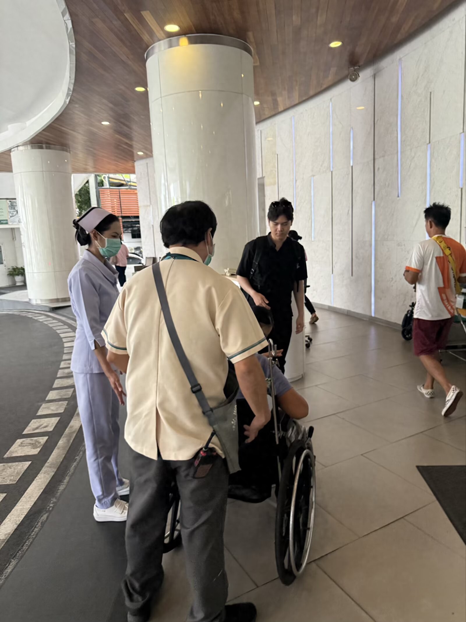 泰国试管生龙凤胎可以吗？要多少钱？